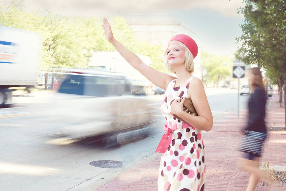 Women commuting during rush hour are exposed to higher levels of pollutants as fine particulate matter air pollution (PM2.5), the pollutant emitted by traffic